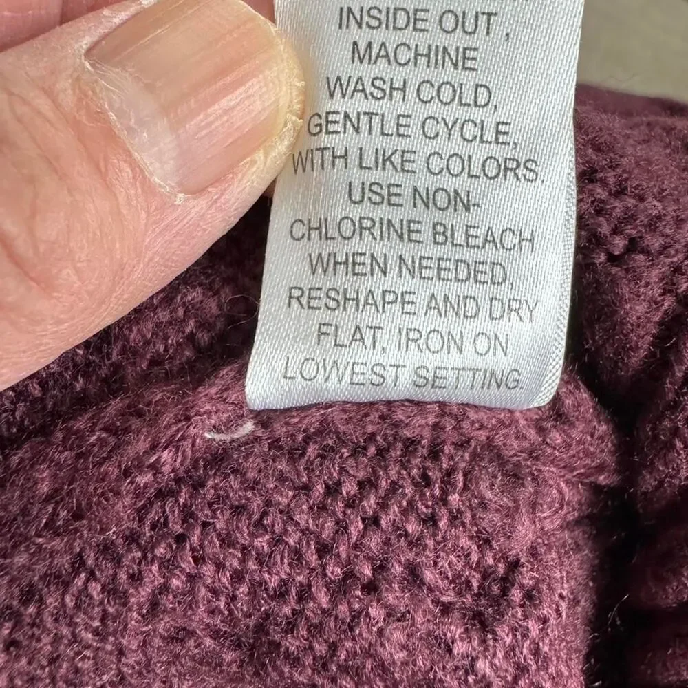 Kylie & Kendall Women's Chunky Knitted Burgundy and Purple Cardigan, OS